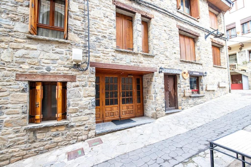 Apartment Rural In The Mountains